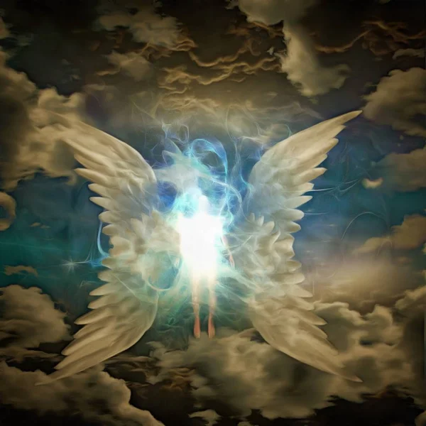 Затемненная Фигура Человека Большими Крыльями — стоковое фото