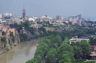 Dağlarda eski bir kasaba