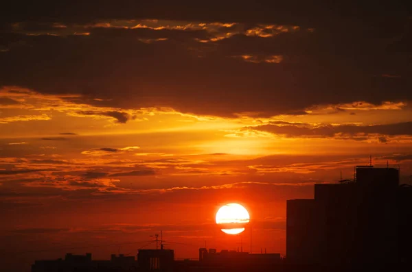 Abendsonne Über Der Stadt — Stockfoto