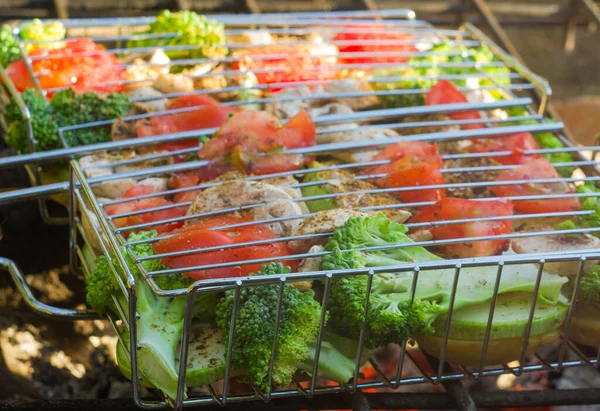 Cuisson Divers Légumes Délicieux Sur Barbecue — Photo