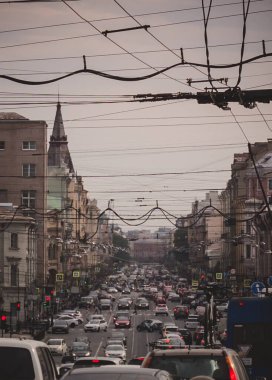 St. Petersburg 'da trafik sıkışık. İyi akşamlar..