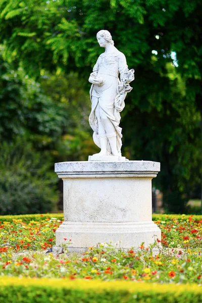 Madrid Spain June 2020 Sculpture Her Retiro Park Madrid — Stock Photo, Image