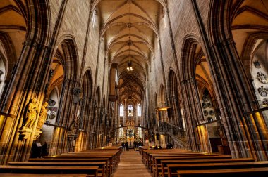 İç Nürnberg Katedrali