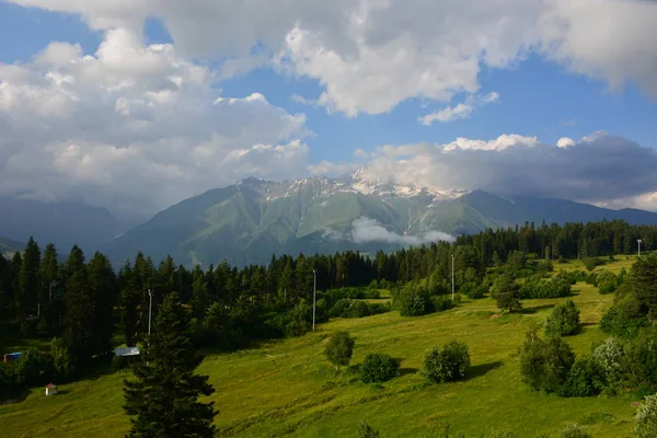 Kafkasya, Gürcistan, Svaneti, dağlar, seyahat