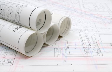 Mimari planlar çizim tahtasında yalan