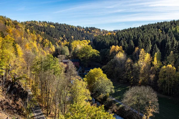 Красочные Осенние Леса Рудных Горах Пешеходными Тропами — стоковое фото