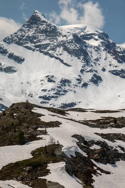 Grisons, İsviçre Alpleri, Avrupa İsviçre Engadin dağlardan bir panorama görünümü