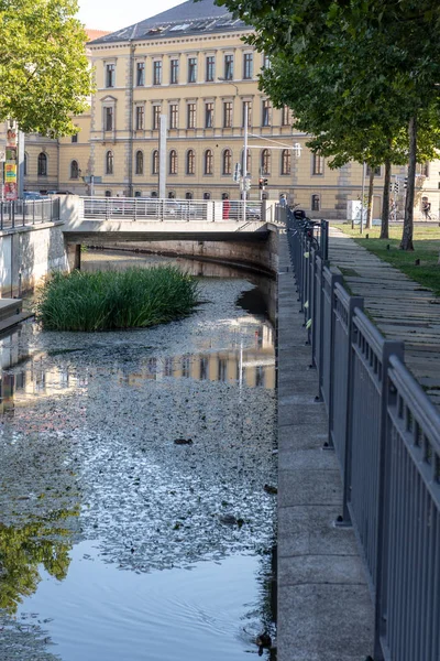 Panorama a szövetségi közigazgatási bíróság Leipzig-Németország w — Stock Fotó