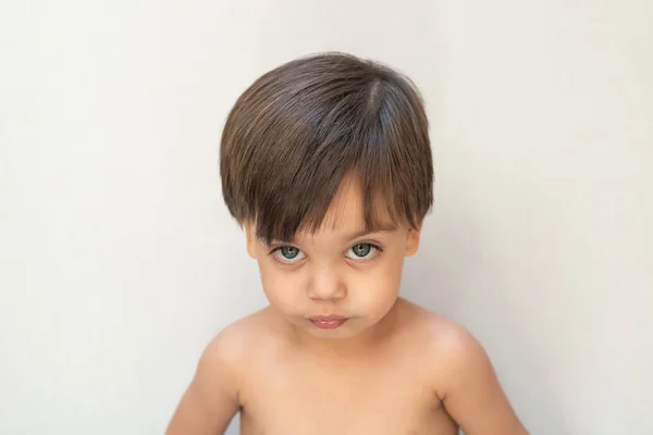 Toddler Chłopiec Cute Baby Poważne — Zdjęcie stockowe