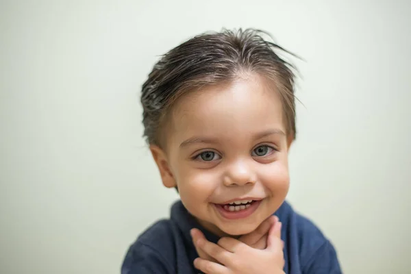 Милий Хлопчик Малюк Портрет — стокове фото