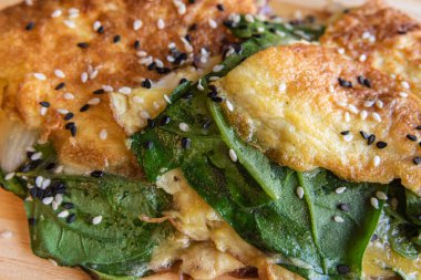 Ispanaklı sarı omlet - Makro Detay