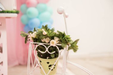 Güzel çocukların doğum günü süslemeleri