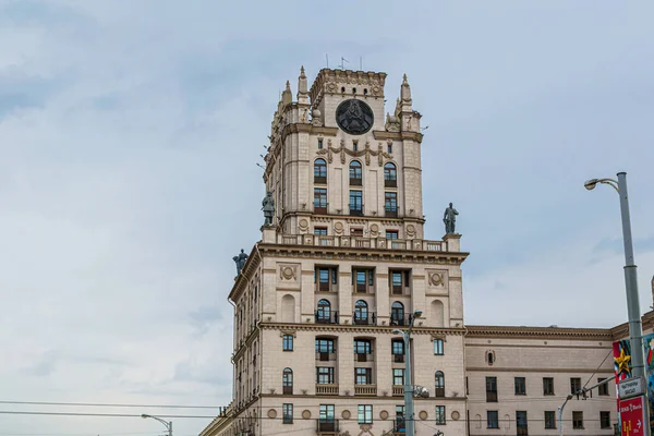 Minsk Bielorrusia Abril 2019 Atracción Uno Los Edificios Minsk Gates — Foto de Stock