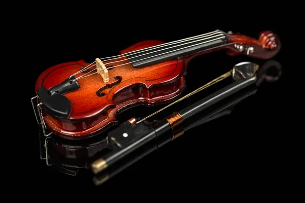 Violino Arco Isolado Preto Fundo Música Clássica — Fotografia de Stock
