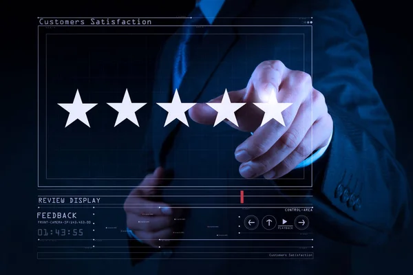 Fünf Sterne Bewertung Mit Einem Geschäftsmann Ist Berührend Virtuellen Computerbildschirm — Stockfoto