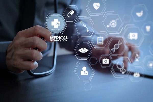 Moderna Con Tecnología Médica Diagrama Concept Smart Médico Que Trabaja — Foto de Stock