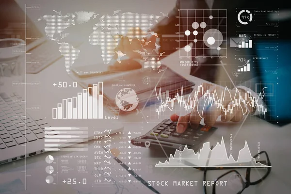 Investor Analýze Burzovní Zprávy Finanční Řídicí Panel Business Intelligence Rukou — Stock fotografie