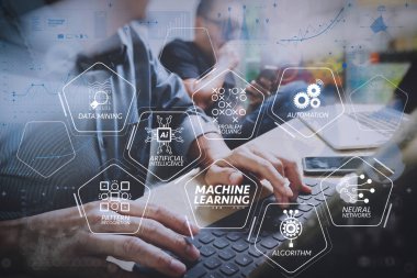Makine teknolojisi diyagramı yapay zeka (AI), neural ağ, otomasyon, veri madenciliği Vr ekran ile öğrenme. Süreç, yaratıcı Ofis mekanları dijital tablet kullanarak çalışan girişimci takım coworking.