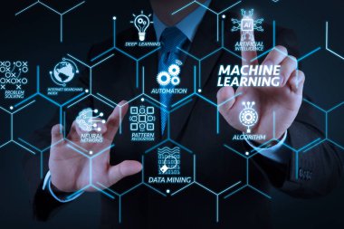 Makine teknolojisi diyagramı yapay zeka (AI), neural ağ, otomasyon, öğrenme veri madenciliği Vr screen.businessman elinde dokunmatik ekran eylem ile çalışma