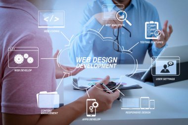 Web sitesi tasarımı sanal diyagramı ile programlama ve kodlama teknolojilerin geliştirilmesi. Bir belge üzerinde birlikte çalışma ve kullanarak iş adamları akıllı telefon ve modern ofis içinde dijital tablet ve dizüstü bilgisayar                                     