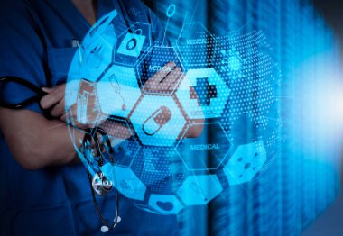 Sağlık ve tıp hizmetleri kavramı ile dünya ya da küresel formu ve Ar interface.success akıllı bir tıp doktoru ameliyat odasına kavram olarak çalışma