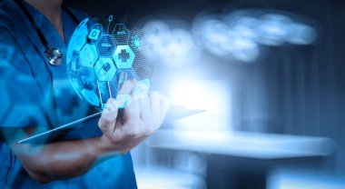 Sağlık ve tıp hizmetleri kavramı ile dünya ya da küresel formu ve Ar interface.success akıllı bir tıp doktoru ameliyathane ile çalışma 