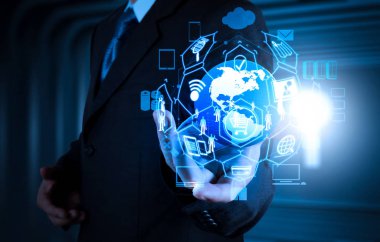 E-ticaret kavramı Vr dijital arabirimi alışveriş sepeti ve Teslimat kamyonunun simgelerle ve kredi kartı ile online satın alma ile yeni modern bilgisayar çalışma internet.businessman sembolü.