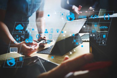 Ar yeni tasarım dashboard bilgisayar simgeler scrum çevik geliştirme ve kod çatal ve duyarlı cybersecurity ile sürüm oluşturma ile kodlama yazılım geliştirici çalışma. Başlangıç programlama takım. Web sitesi Tasarımcısı çalışma.