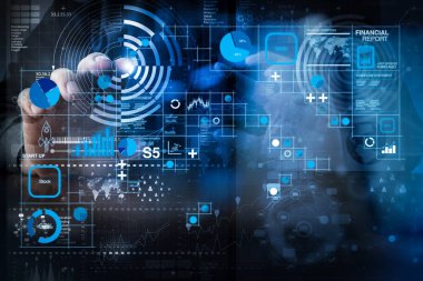Mali rapor veri Fintech concept.businessman olarak iş işlemleri (bilanço ve gelir tablosu ve diyagram) modern teknoloji ve dijital iş stratejisi ile çalışma el 