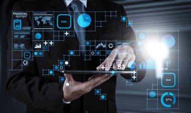 İşletme faaliyetlerinden (bilanço ve gelir tablosu ve diyagram) mali rapor veri Fintech concept.businessman el kullanma akıllı telefon bilgisayar kavram olarak olarak