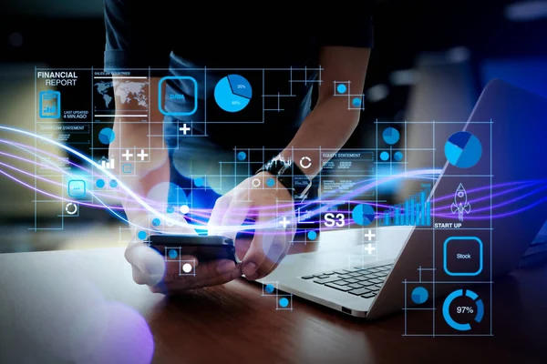 Mali rapor veri Fintech kavram olarak iş işlemleri (bilanço ve gelir tablosu ve diyagram). Dalgalar mavi ışık ve işadamı smartphone kavramı kullanma