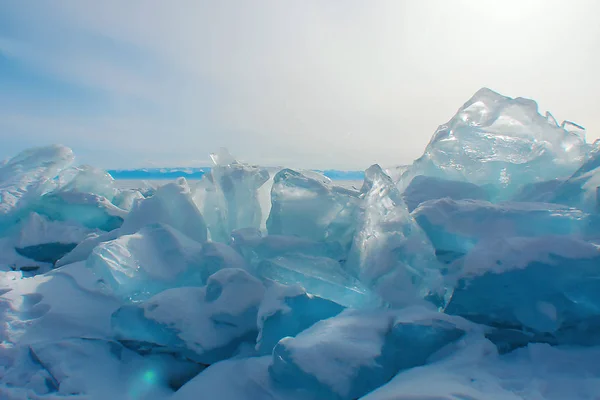 Buckelpiste Großaufnahme Haufen Von Bruchstücken Gebrochenen Blauen Eises — Stockfoto