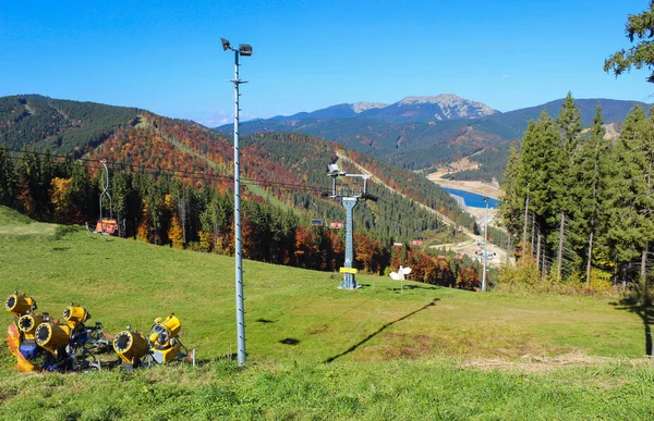 Сучасного Гірськолижного Курорту Осіння Пора Буковель Україна — стокове фото