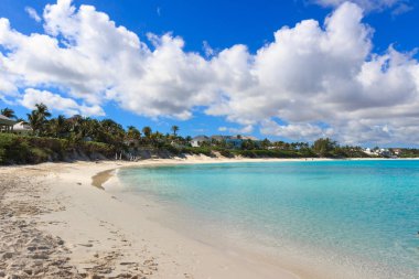 Nassau, Bahamalar Karayip Denizi'nin turkuaz su