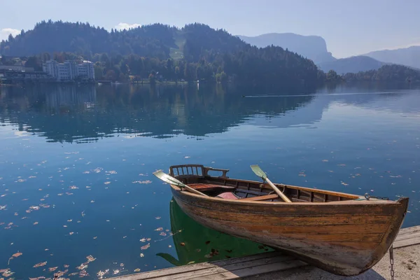 Vieux Bateau Bord Lac Bled Slovénie — Photo