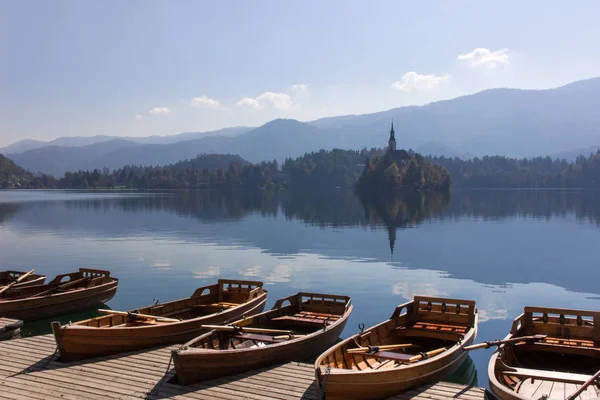 Туристические Лодки Озере Блед Словении — стоковое фото