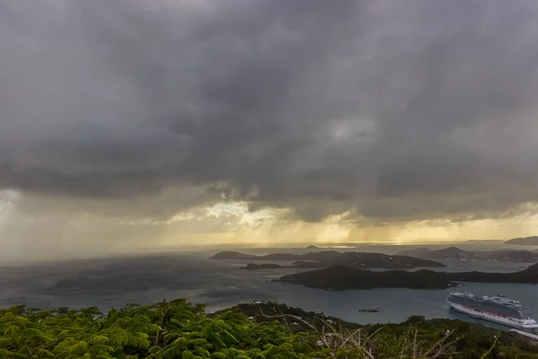 Thomas Adası Usvi Fırtınalı Gökyüzü — Stok fotoğraf