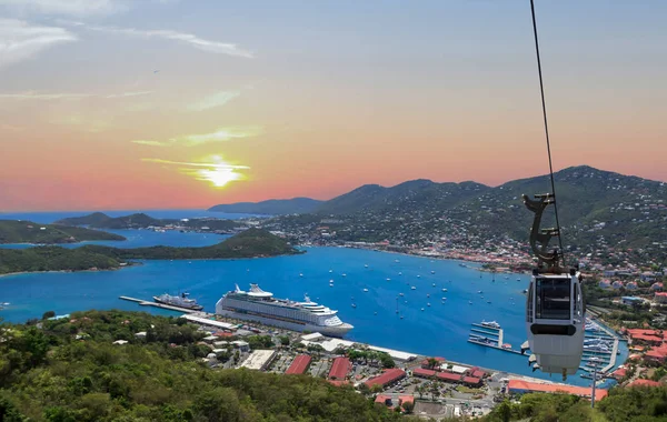 St Thomas Harbor'da görüntülemek 