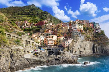Manarola, balıkçı köyü. Cinque Terre Milli Parkı, Liguria ben
