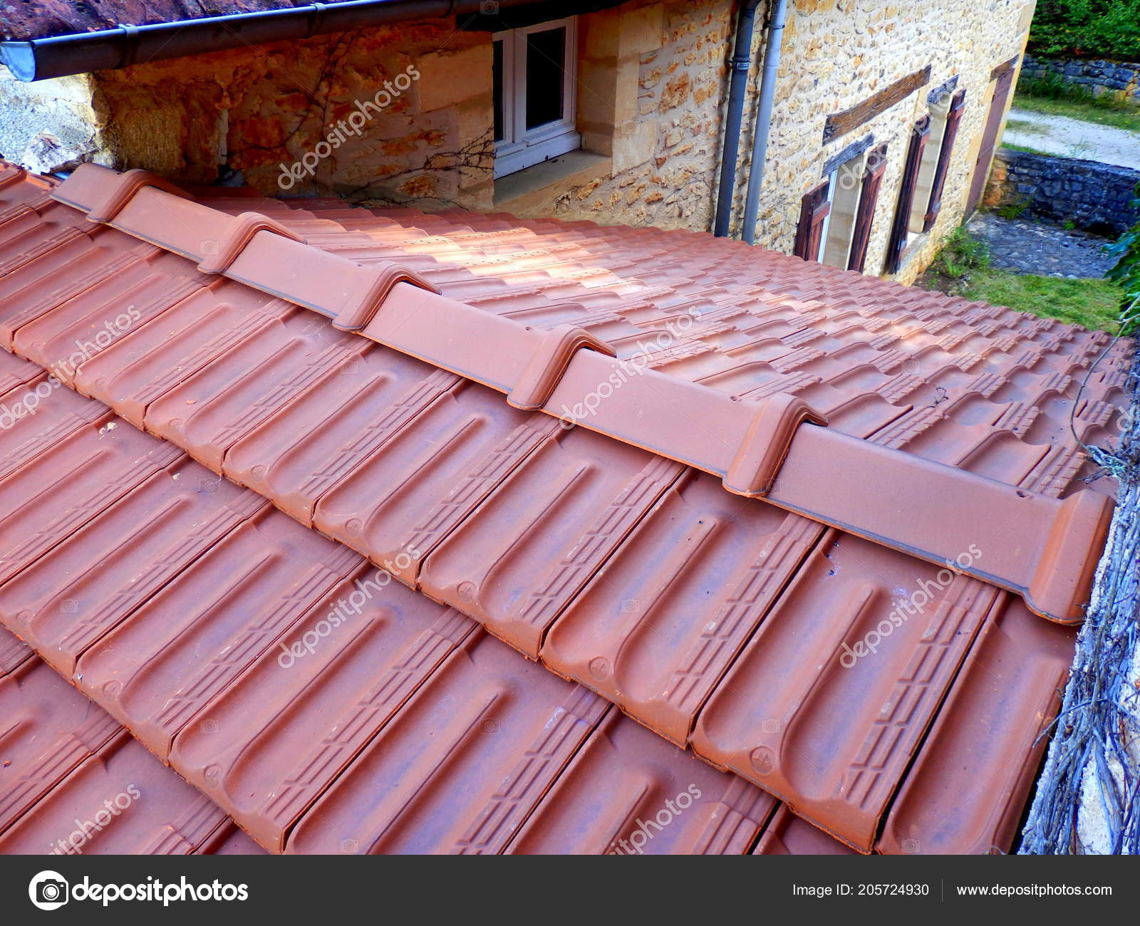 New Roof Tiles Installed Replacement, Old Tile Replacement