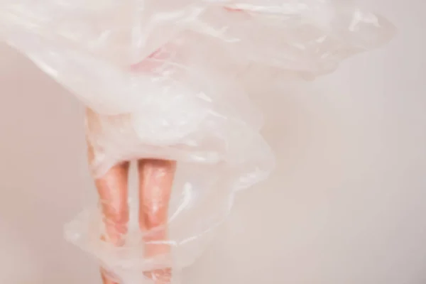 plastik ince bacaklar