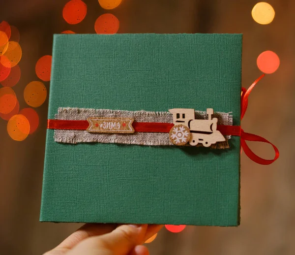 Odunsu trenli kış kartpostalı