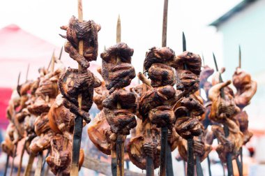 Another good chicken cooking technique in Ivory Coast called CHICKEN KNIT