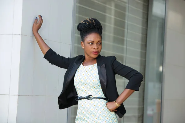 Young Confident Businesswoman Standing Her Hands Hip Wall Think Her — Stock Photo, Image