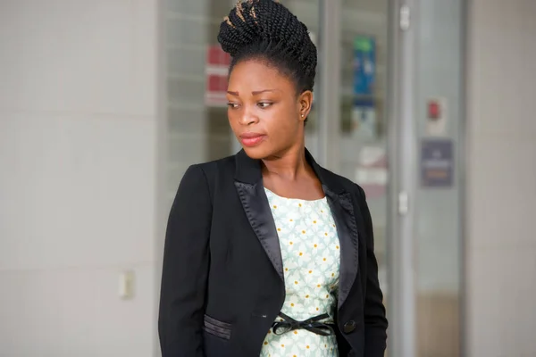 Young Businesswoman Standing Office Looking Her Side — Stock Photo, Image