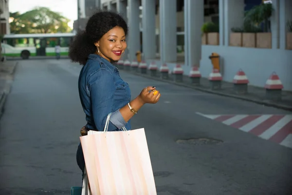 Happy Shopping Beautiful Young Woman Holding Bags Street Buying City — Stock Photo, Image