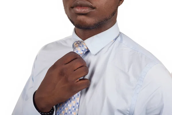 Hombre Negocios Camisa Enderezando Corbata Sobre Fondo Blanco Concepto Hombre —  Fotos de Stock