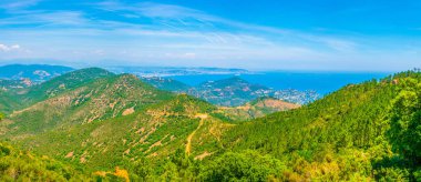 Frankta Esterel Massif