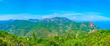 Frankta Esterel Massif