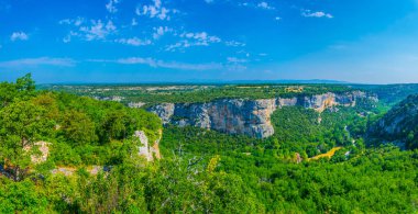 Frangı kalede Buoux çevreleyen doğa